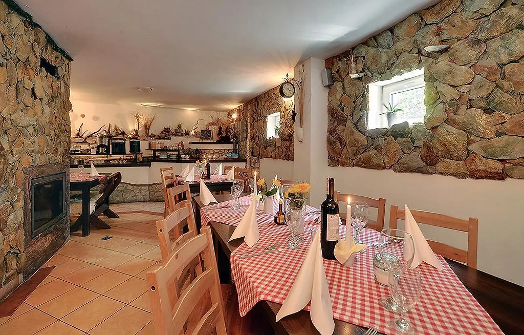 Couette-café Bed and Breakfast Safir Przy Samym Wyciagu à Karpacz Pologne